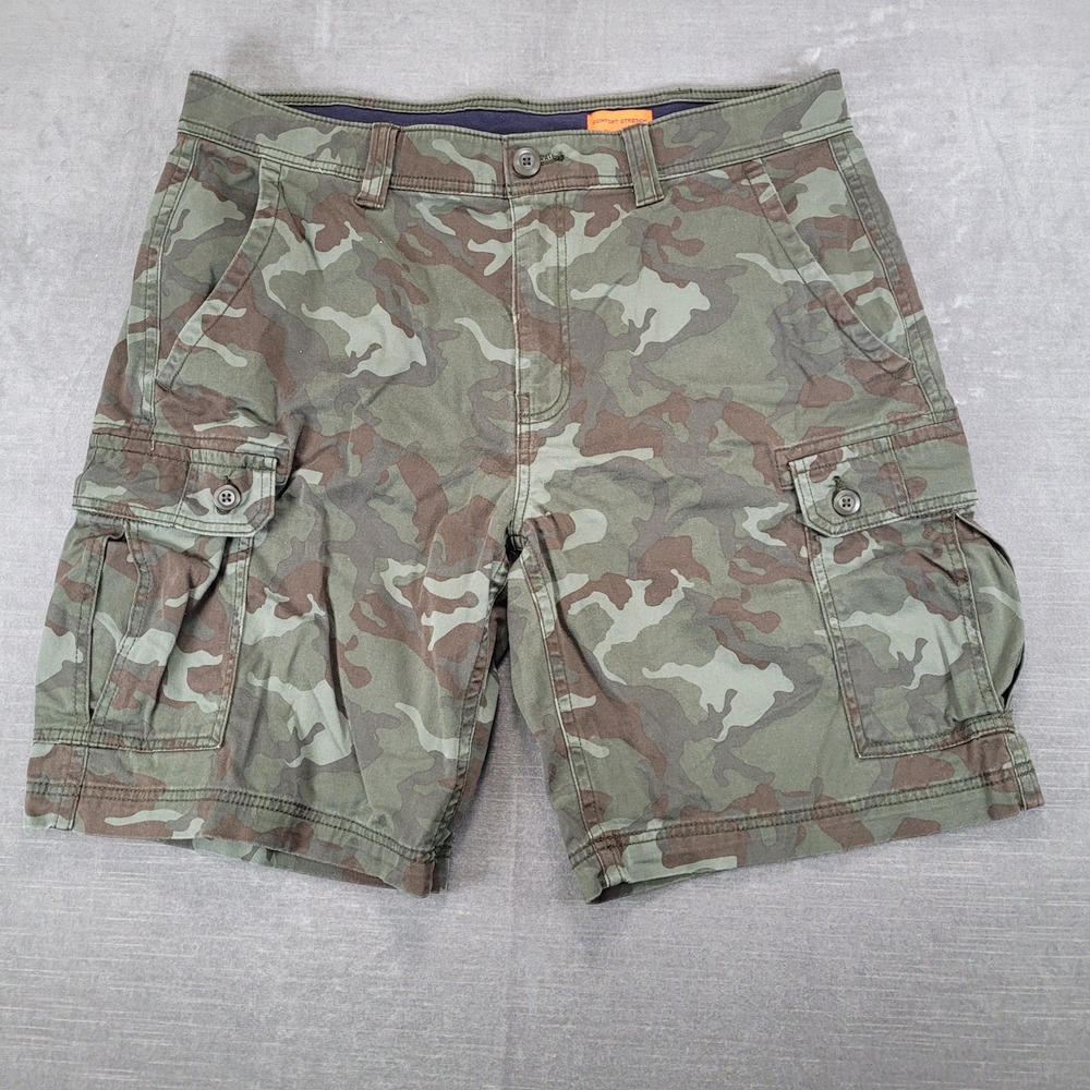 St Johns Bay Mens 38 Green Camo Cargo Shorts Comfort Stretch Utility